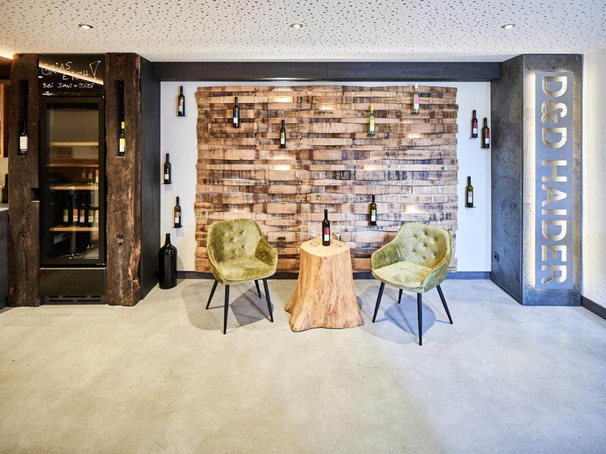 Weingut Gaestehaus D&D Haider Jois Bagian luar foto